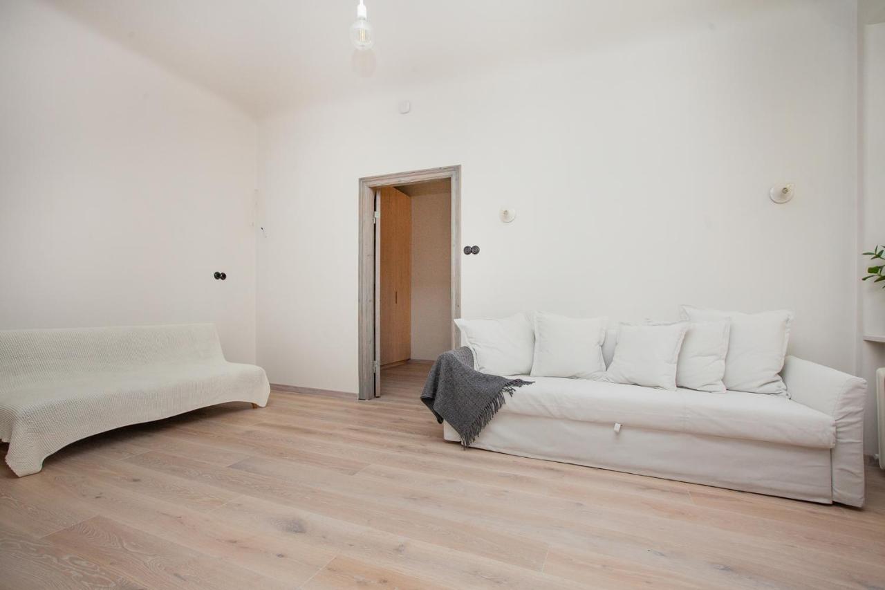 Ascetic Skolas Street Apartment Ρίγα Εξωτερικό φωτογραφία
